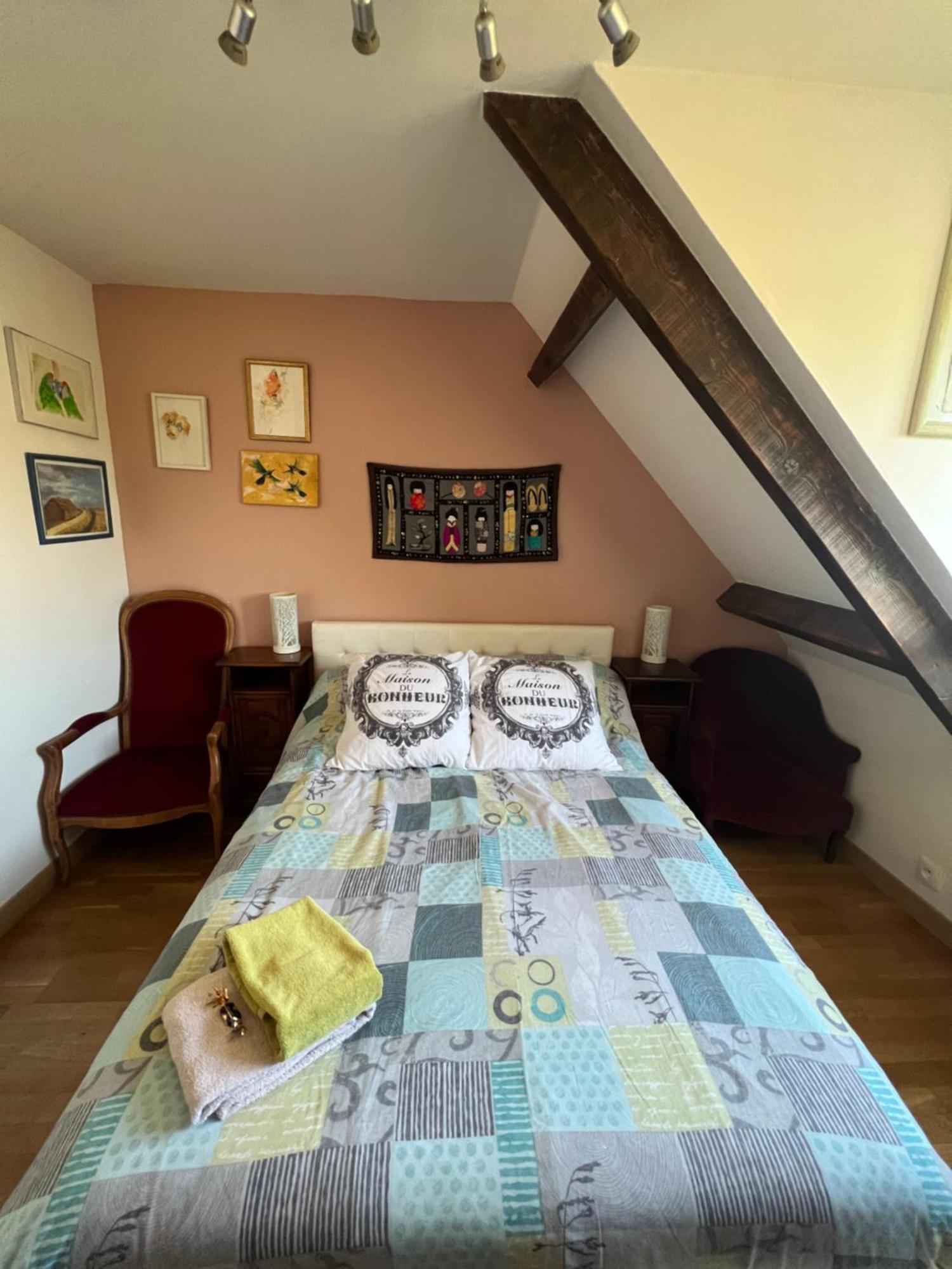 La Maison Du Bonheur Saintry-sur-Seine Exteriör bild